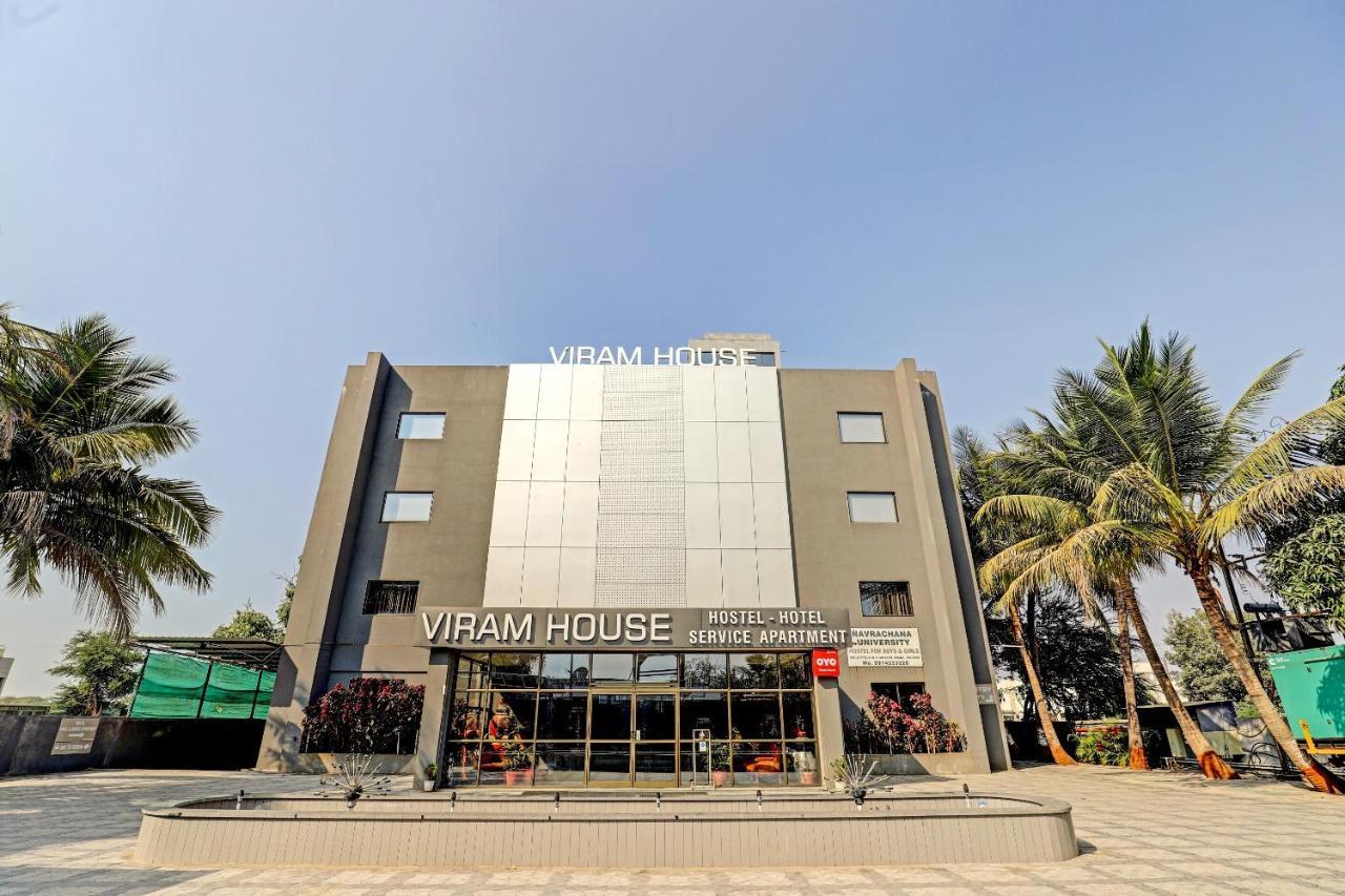 Gorwa Oyo 70752 Viram House酒店 外观 照片